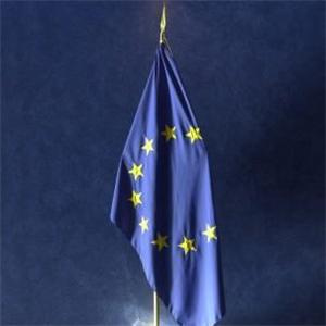 Stopping the EU from Leaning toward the US