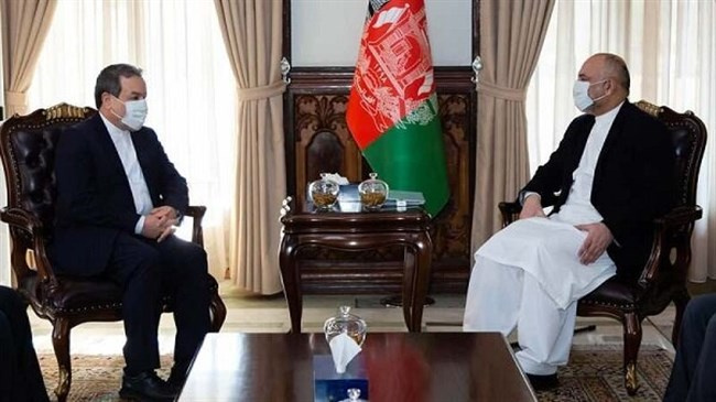 Iran, Afghanistan review issues of mutual interest