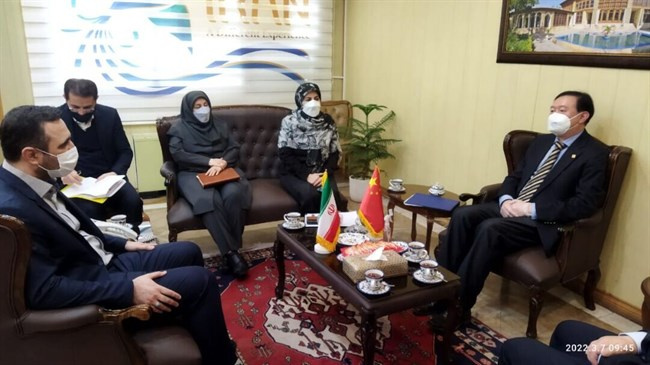 Iranian, Chinese officials review ways to develop tourism ties