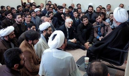 Specter of Ahmadinejad Returns amid Mesbah-Rafsanjani Confrontation