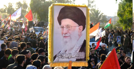 وقتی قدرت، انسان را فراموش می‌کند