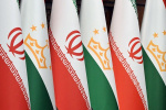 تاجیک محزون، ایران درگیر