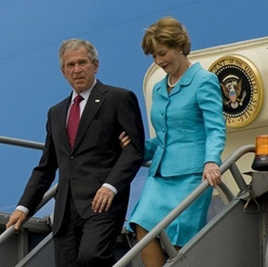 دستاوردهای سفر  خداحافظی بوش به اروپا چه بود؟