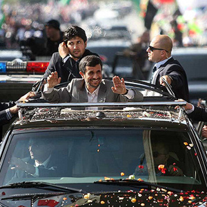سفر احمدى نژاد به لبنان بى‌موقع بود؟