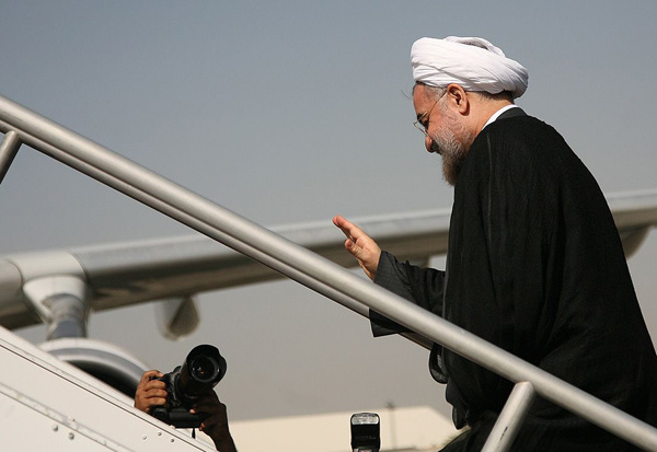 روابط ایران و آمریکا پشت لبخندها