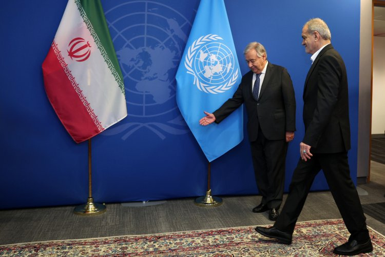 دیپلماسی در حصر