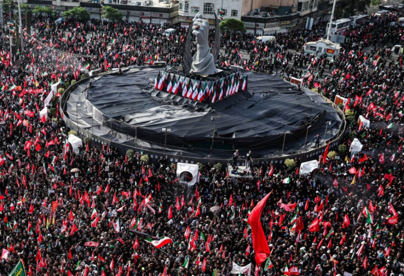 مراسم تشییع پیکر مطهر رهبر شهید انقلاب در تهران