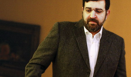 نبايد بهانهاى براى معامله آمريکا با روسيه بشويم