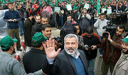 بازی دادن به حماس در تبادل اسیران