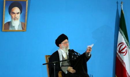 رهبر ایران از مذاکرات هسته ای حمایت کرد 