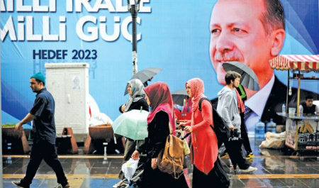 اردوغان رئیس جمهور و داوود اغلو نخست‌وزیر می‌شود؟