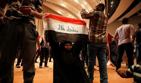 پیام‌های اشغال پارلمان عراق برای آمریکا