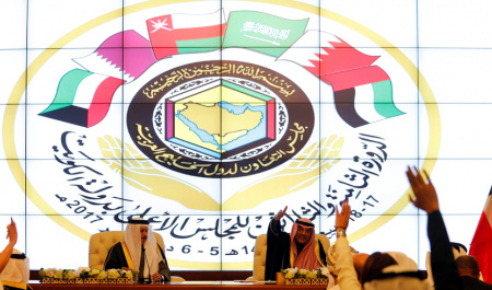 قطر راه خود را از شورای همکاری خلیج فارس جدا می کند؟