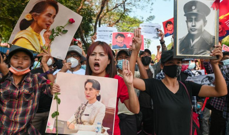 تظاهرات علیه کودتای نظامی در میانمار