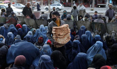 افغانستان در آستانه فروپاشی