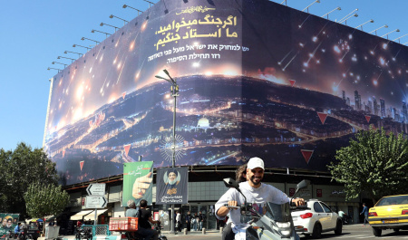 گذر از دالان جنگ