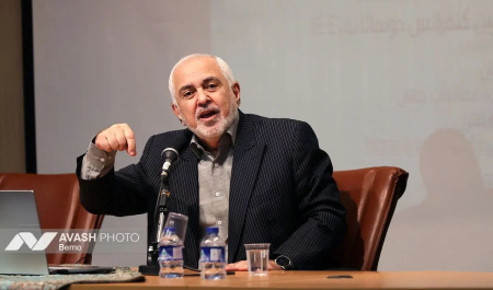 ظریف: ما نه شرق‌گرا و نه غرب‌گرا بلکه ایران‌گرا هستیم