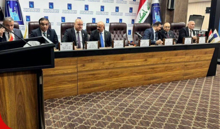 بغداد روی طناب توازن