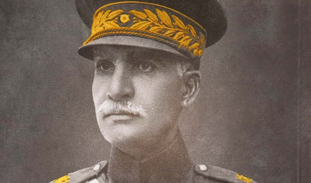 «رضا شاه، خودِ خدا»