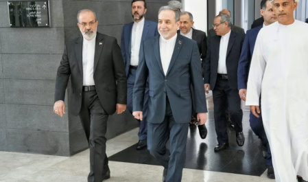 مذاکره زیر سایه تهدید نظامی