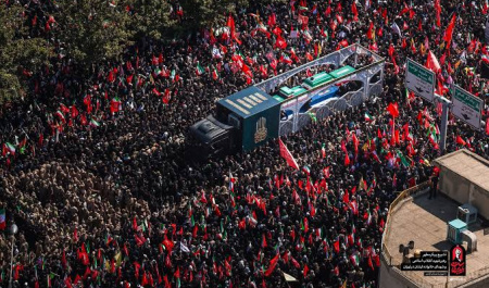 مراسم تشییع رهبر شهید؛ رفراندوم جمهوری سوم