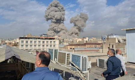 بازگشایی تنگه هرمز با تهاجم اتمی