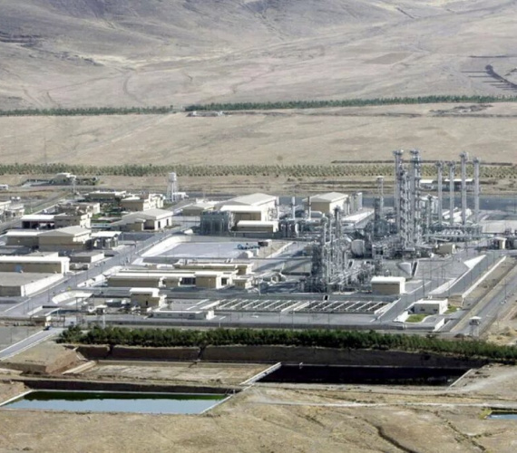 ایران تاسیسات هسته‌ای خود را بازسازی می‌کند؟