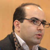 دیاکو حسینی